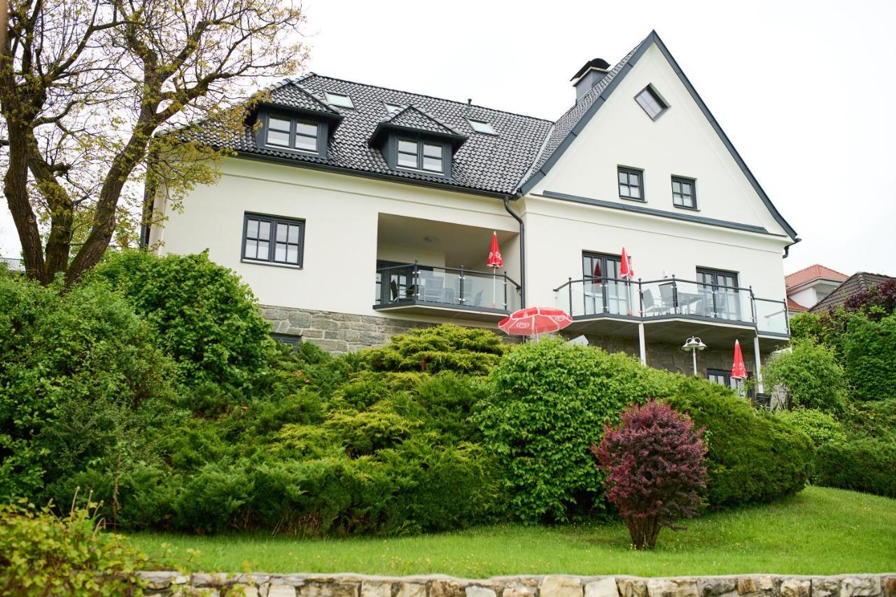 Haus Aussicht - Ferienwohnungen Velden Фельден-ам-Вёртер-Зе Экстерьер фото